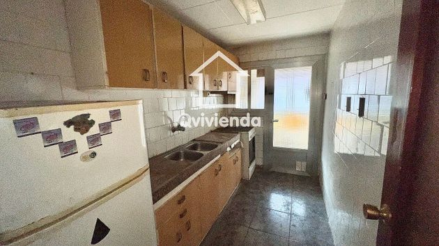 Foto 2 de Piso en venta en Puiggener - El Llano - Togores de 3 habitaciones con balcón