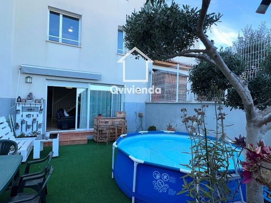 Foto 1 de Casa adossada en venda a Lliçà de Vall de 4 habitacions amb garatge i jardí