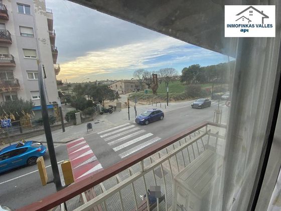 Foto 1 de Piso en venta en Parets del Vallès de 3 habitaciones con balcón y aire acondicionado