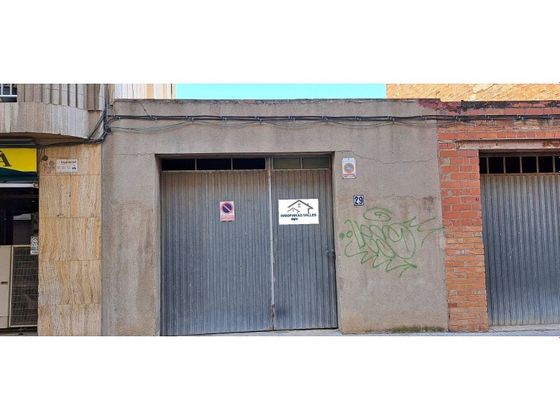 Foto 1 de Terreno en venta en calle De L'empordà de 98 m²