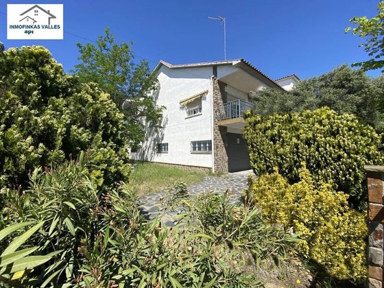 Foto 1 de Casa en venda a Lliçà de Vall de 5 habitacions amb terrassa i piscina