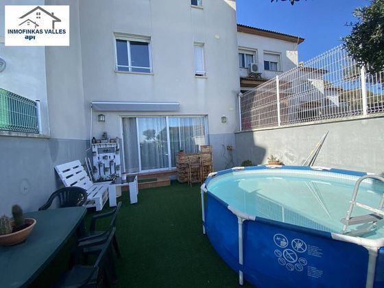 Foto 1 de Casa adossada en venda a Lliçà de Vall de 4 habitacions amb piscina i garatge
