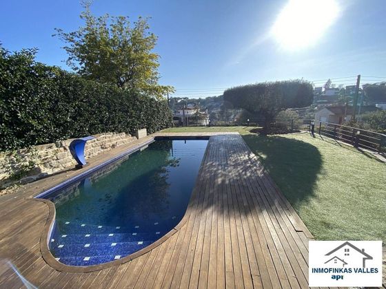 Foto 2 de Venta de casa en Lliçà d´Amunt de 5 habitaciones con terraza y piscina