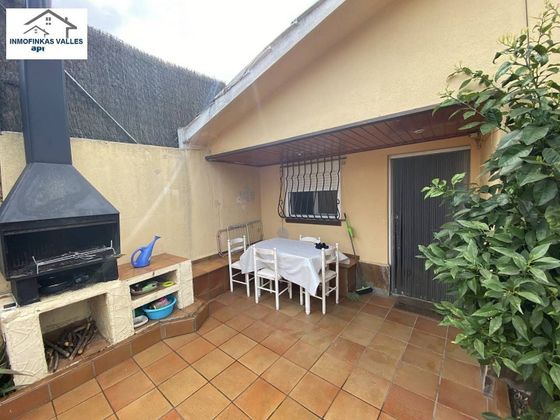 Foto 2 de Casa en venta en Santa Eulàlia de Ronçana de 2 habitaciones con jardín