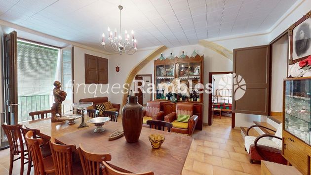 Foto 2 de Chalet en venta en Copons de 6 habitaciones con terraza