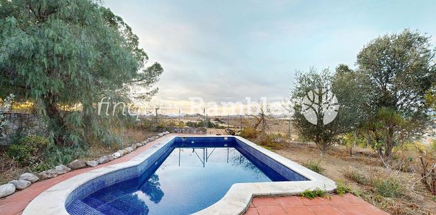 Foto 1 de Xalet en venda a Masquefa de 4 habitacions amb terrassa i piscina