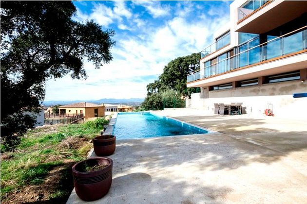 Foto 1 de Venta de chalet en Palau-Saverdera de 4 habitaciones con terraza y piscina