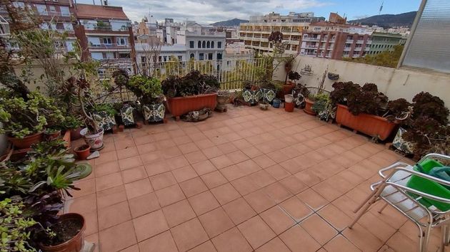 Foto 1 de Ático en venta en El Camp d'en Grassot i Gràcia Nova de 2 habitaciones con terraza y balcón