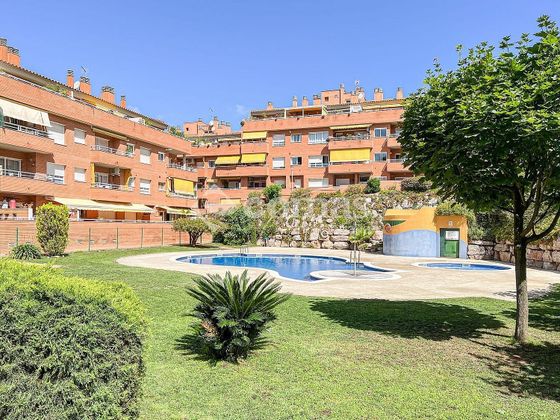 Foto 2 de Pis en venda a Mont Ferrant - Sant Joan de 3 habitacions amb piscina i calefacció