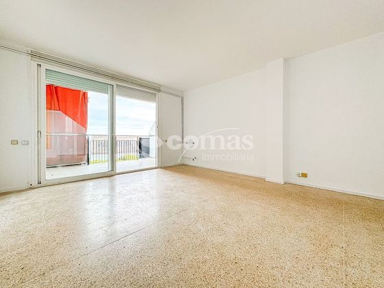Foto 2 de Piso en venta en Els Pins de 3 habitaciones con terraza y piscina