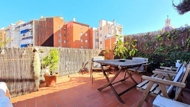 Foto 1 de Ático en venta en Sant Andreu de Palomar de 2 habitaciones con terraza y aire acondicionado