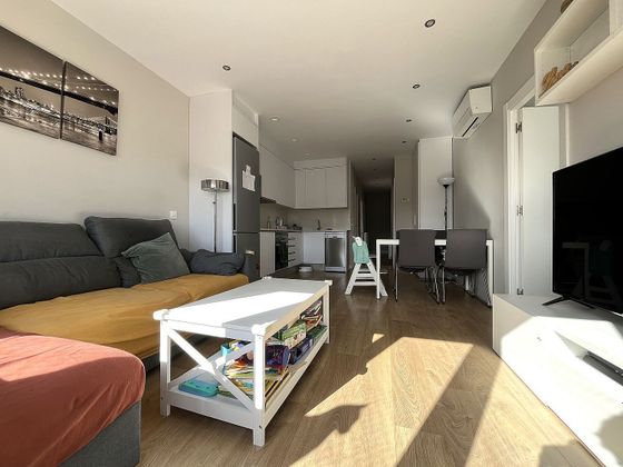 Foto 1 de Ático en venta en Sant Andreu de Palomar de 3 habitaciones con terraza y aire acondicionado