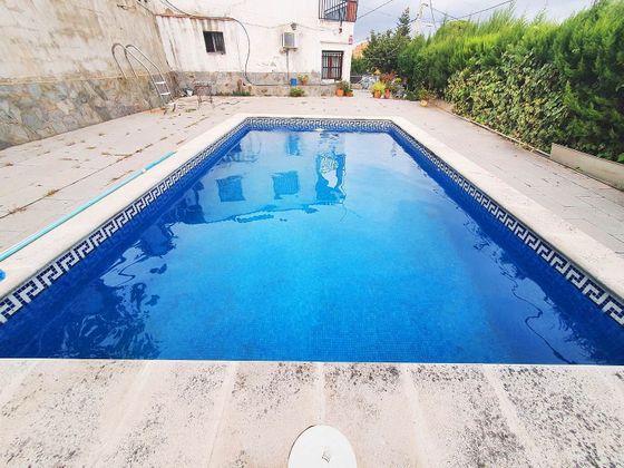 Foto 2 de Venta de chalet en Piera de 5 habitaciones con terraza y piscina