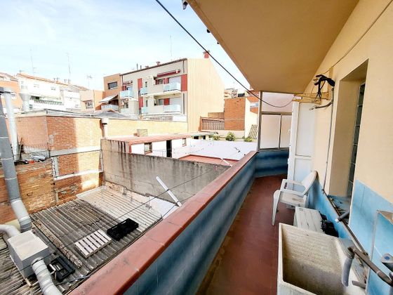 Foto 2 de Piso en venta en Centre - Colomeres - Rambles de 3 habitaciones con balcón y ascensor