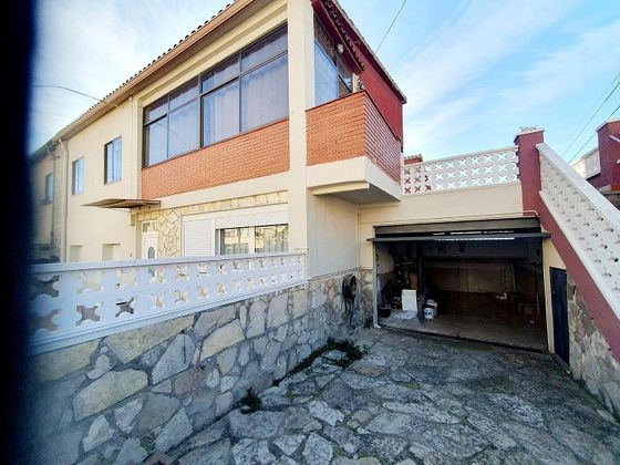 Foto 2 de Venta de casa adosada en Vallbona d´Anoia de 3 habitaciones con terraza y garaje