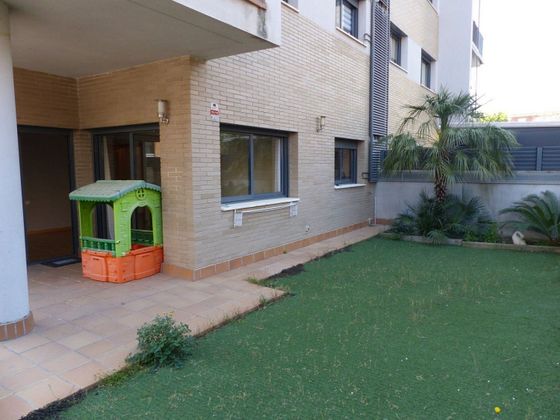 Foto 2 de Piso en venta en Ponent - Set Camins de 2 habitaciones con terraza y piscina