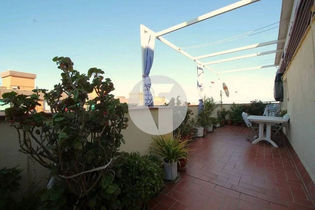 Foto 1 de Pis en venda a Centre - Colomeres - Rambles de 3 habitacions amb terrassa i aire acondicionat