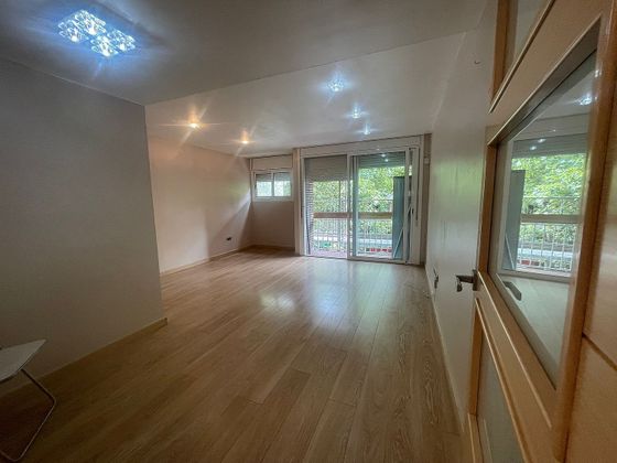 Foto 1 de Piso en venta en Centre - Santa Coloma de Gramanet de 3 habitaciones con balcón y aire acondicionado