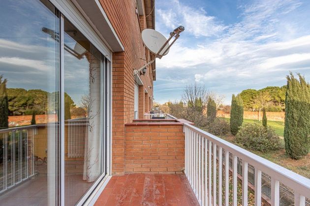 Foto 1 de Venta de casa adosada en calle Antoni Xirau de 4 habitaciones con terraza y garaje