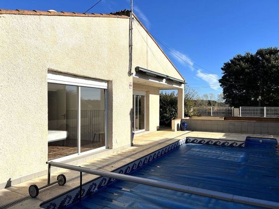 Foto 2 de Xalet en venda a calle Pujada de 4 habitacions amb terrassa i piscina