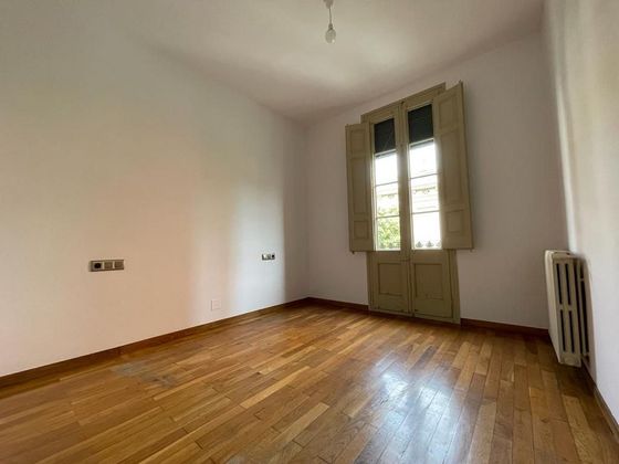 Foto 1 de Casa en venda a Sant Andreu de Palomar de 6 habitacions amb terrassa i calefacció