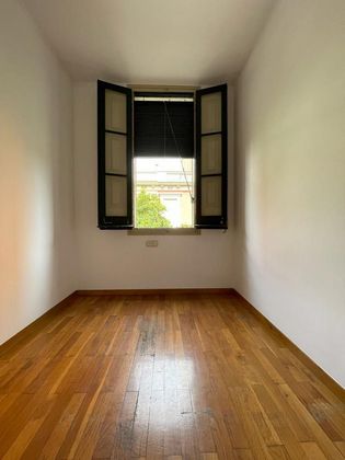 Foto 2 de Casa en venda a Sant Andreu de Palomar de 6 habitacions amb terrassa i calefacció