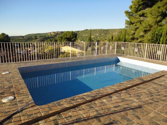 Foto 1 de Xalet en venda a Vespella de Gaià de 3 habitacions amb terrassa i piscina