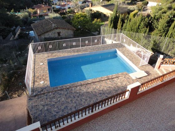 Foto 2 de Chalet en venta en Vespella de Gaià de 3 habitaciones con terraza y piscina