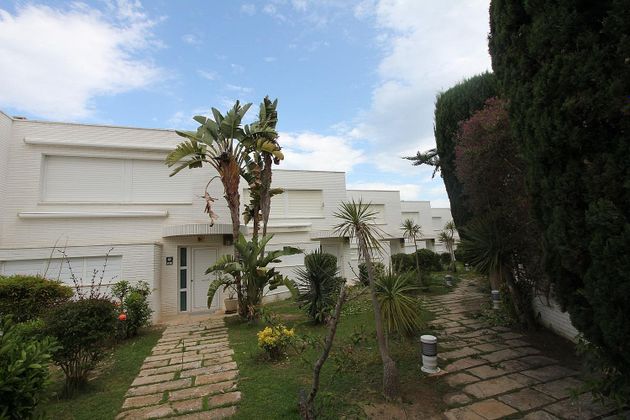 Foto 2 de Casa en venda a Els Munts de 5 habitacions amb terrassa i piscina