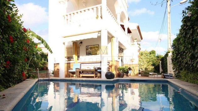 Foto 2 de Casa en venda a Urbanitzacions del sud de 3 habitacions amb terrassa i piscina