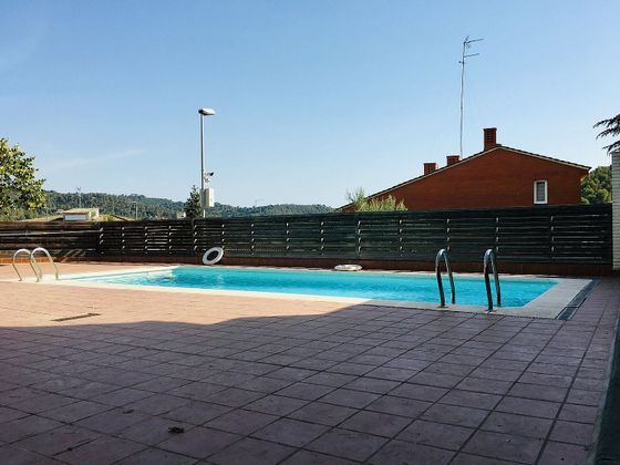 Foto 2 de Pis en venda a Corbera de Llobregat de 2 habitacions amb terrassa i piscina