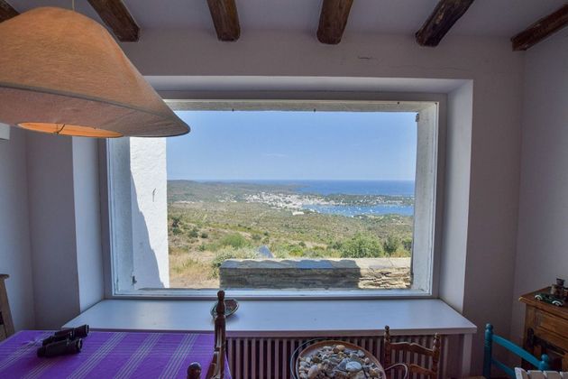 Foto 1 de Xalet en venda a Cadaqués de 4 habitacions amb terrassa i jardí