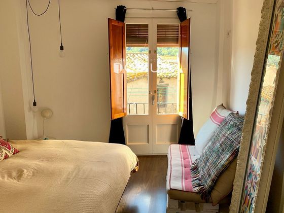 Foto 1 de Pis en venda a Besalú de 2 habitacions amb balcó i aire acondicionat