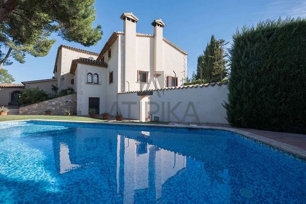 Foto 2 de Casa rural en venta en Puigdàlber de 8 habitaciones con terraza y piscina