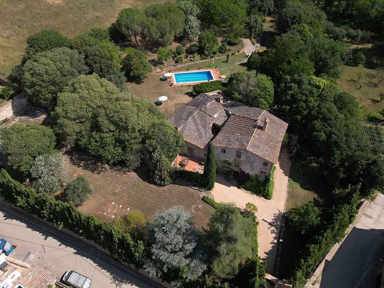 Foto 2 de Casa rural en venda a Corçà de 8 habitacions amb piscina i jardí