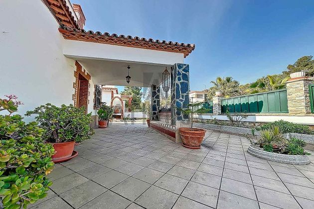 Foto 2 de Venta de chalet en Mas Alba de 4 habitaciones con terraza y piscina