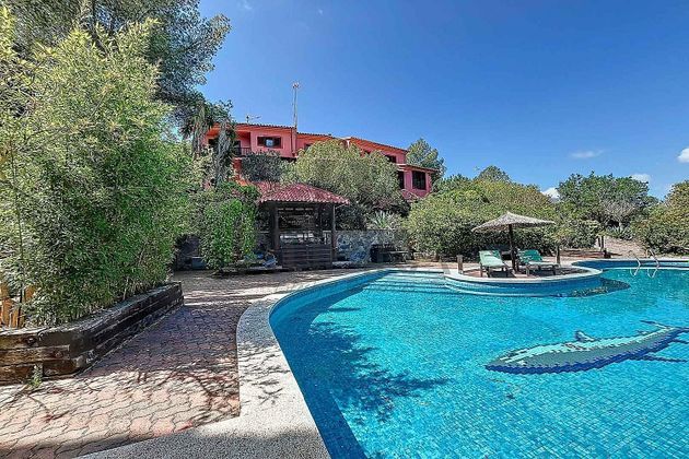 Foto 2 de Casa rural en venta en Olivella de 4 habitaciones con terraza y piscina