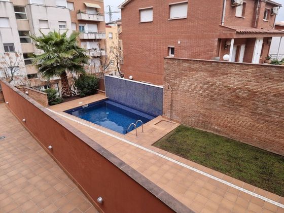 Foto 1 de Pis en lloguer a Can Calders - Mas Lluí - Roses Castellbell de 4 habitacions amb terrassa i piscina