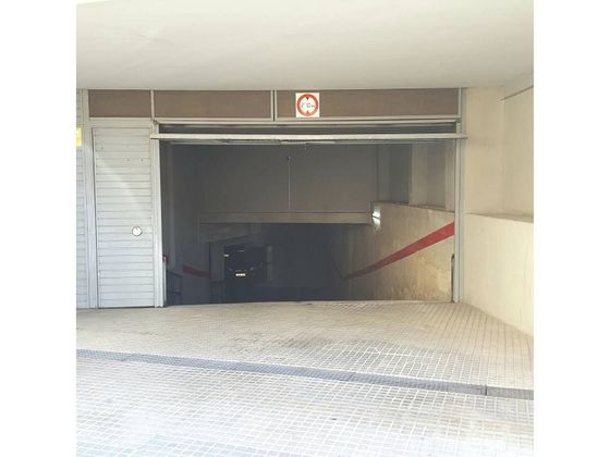 Foto 2 de Garatge en venda a calle De Joan Monpeó de 16 m²