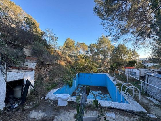 Foto 2 de Casa en venda a Castellnou - Can Mir - Sant Muç de 3 habitacions amb piscina i jardí