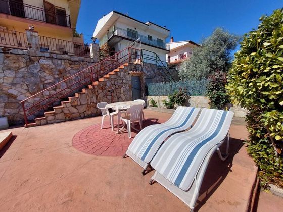 Foto 2 de Xalet en venda a Castellnou - Can Mir - Sant Muç de 4 habitacions amb terrassa i piscina