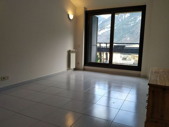 Foto 1 de Pis en venda a Andorra la Vella de 3 habitacions amb terrassa i balcó
