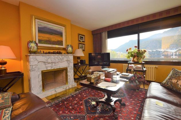 Foto 2 de Pis en venda a Viloria de Rioja de 4 habitacions amb terrassa i balcó