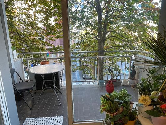 Foto 2 de Pis en venda a calle Riu Llierca de 4 habitacions amb terrassa i aire acondicionat