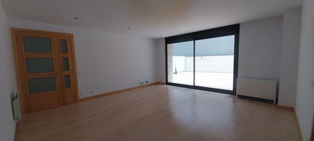 Foto 2 de Pis en venda a Escaldes, les de 3 habitacions amb terrassa i garatge