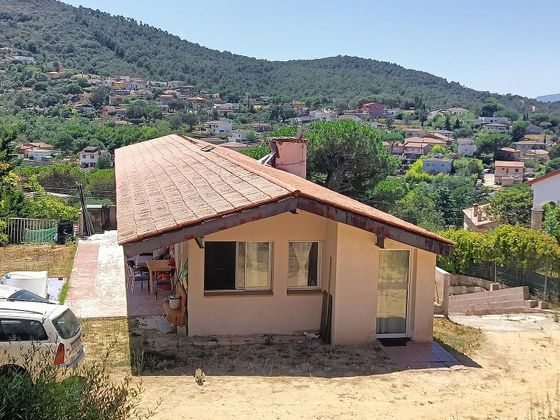 Foto 2 de Chalet en venta en Montbarbat de 3 habitaciones con terraza y garaje