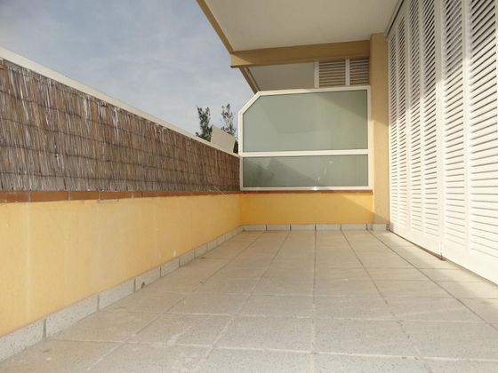 Foto 1 de Pis en venda a Baixador de 2 habitacions amb terrassa