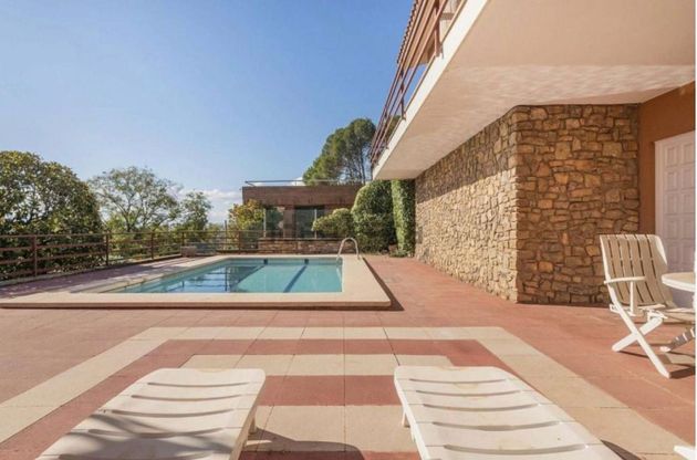 Foto 2 de Venta de chalet en Sant Fruitós de Bages de 8 habitaciones con terraza y piscina