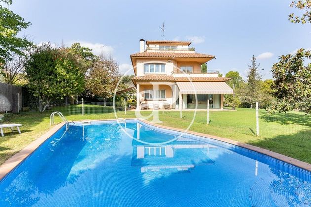 Foto 1 de Casa en venta en Bellaterra de 6 habitaciones con terraza y piscina