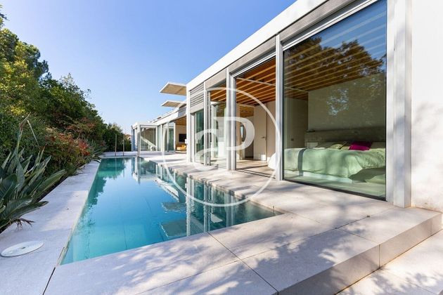 Foto 1 de Xalet en venda a Mira-sol de 5 habitacions amb terrassa i piscina